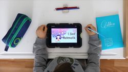 500 bin tablet bilgisayar, öğrencilere teslim edildi