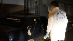 Cars were shot at night in Denizli