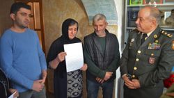 Hulusi Akar, Azerbaycanlı şehit subayın ailesine mektup gönderdi