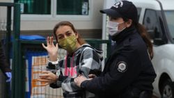 Kocaeli'de evlere dadanan hırsızlık çetesi çökertildi