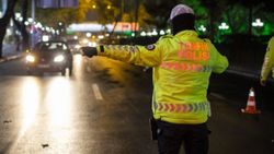 Kısıtlamalara uymayan 31 bin 197 kişi hakkında işlem yapıldı
