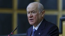 Devlet Bahçeli gençlere seslendi: Direnmeyi Türkiye düşmanlarına yapın