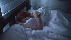 Uyku (Gece) terörü nedir, belirtileri nelerdir? Uyku terörü nasıl geçer?