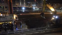 Kırıkkale'de kilit kavşakta su borusu patladı