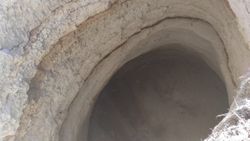 Konya'da 40 metre derinliğinde obruk oluştu