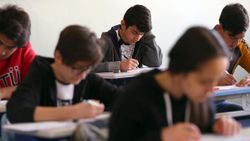 Liselerde yüz yüze sınavlar 8 Mart'ta başlayacak