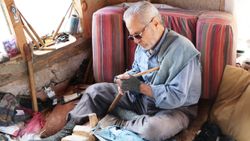 Sakarya'daki esnaf, 60 yıldır tahta kaşık üretiyor