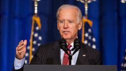 Biden: Mayıs sonuna kadar her Amerikalıya yetecek kadar aşımız olacak