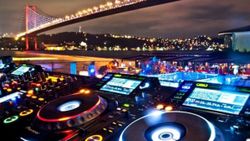 Eğlence mekanları açık mı? Bar ve gece kulüpleri ne zaman açılacak?