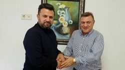 Rizespor'un yeni hocası Bülent Uygun oldu