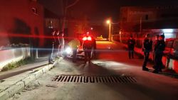 Denizli'de uygulama noktasından kaçıp kağıt toplama çuvalına saklandı