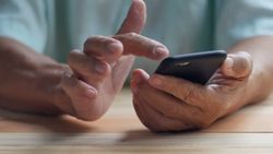 Koronavirüs döneminde yaşlıların internet kullanma oranı arttı
