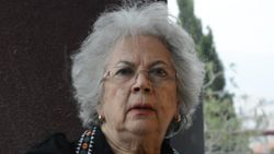 Oyuncu Ayla Karaca, koronavirüs sebebiyle hayatını kaybetti
