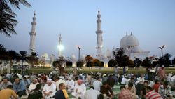 BAE'nin Ramazan ayında alacağı koronavirüs tedbirleri belli oldu