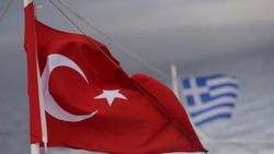 Yunan medyası: Ankara ile Atina arasında kırmızı telefon devrede