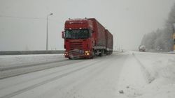 Bolu Dağı'nda kar yağışı etkisini gösterdi