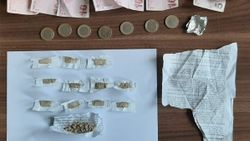 Hatay'da polisten kaçan şahsın üzerinde uyuşturucu çıktı
