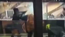 Şili'de AVM'ye giren hırsızlar kamerada