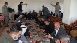 Mardin'de husumetli 2 aile, barış yemeği yedi