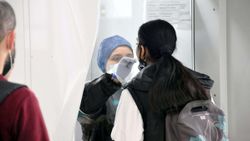 İstanbul'daki havalimanlarında 469 bin yolcu PCR testi yaptırdı
