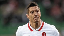 Robert Lewandowski 4 hafta yok