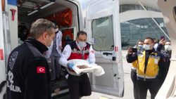 Sivas'ta ambulans uçak yeni doğan bebek için havalandı