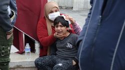 Taksim'de Suriyeli çocuğu köpek ısırdı