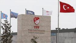 TFF: 3 hakemin testi pozitif