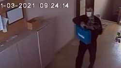 Osmaniye'de girdiği apartmandan matkap çaldı