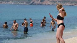 Alanya plajlarında yoğunluk