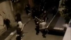 Bahçelievler’de taşlı, sopalı kavga kameralara yansıdı