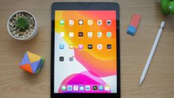 Apple, çip krizi nedeniyle iPad ve MacBook'ların üretimini erteledi