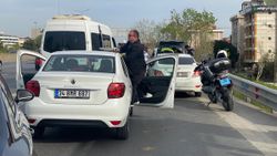 Maltepe'de çakarlı araç ve emniyet şeridi denetimi