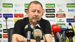 Sergen Yalçın: Rehavete kapılmak yok