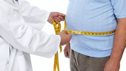 Salgın sebebiyle hastaneye yatanların yarısı obezite hastası