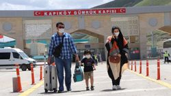 Van'da İranlı turist heyecanı