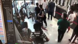 Fatih’te maske takma tartışması, silahlı kavgaya dönüştü