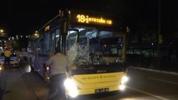 Bursa'da dikkatsiz yayaya otobüs çarptı