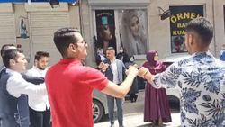 Esenyurt'ta gelin alma halayında maskeler unutuldu