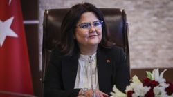 Derya Yanık: Evde bakım yardımı alan engellilerimiz aşılanacak