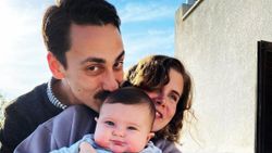Ayşecan Tatari'den evlilik yıl dönümü kutlaması