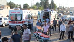 Hatay'da askeri tır, çırçır fabrikasının duvarına çarptı: 2 şehit