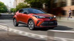 Toyota, hibrit araç satışlarını artırmanın peşinde