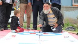 Sivas'ta köylülerin Curling heyecanı