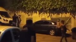 Bağcılar'da sokak düğününde havaya ateş açtılar