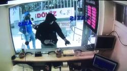 Şişli'de döviz bürosuna soygun girişimi