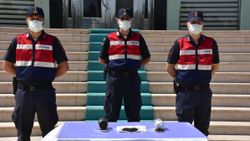 İzmir’de, binlerce yıllık ata tohumlarını satmaya çalışan şahıs yakalandı