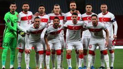 İtalya-Türkiye maçının ilk 11'leri