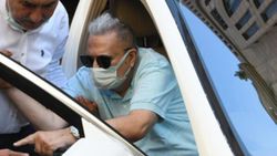 Mehmet Ali Erbil, estetik kliniğinde