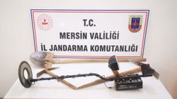 Mersin’de kaçak kazı yapan defineciler, suçüstü yakalandı